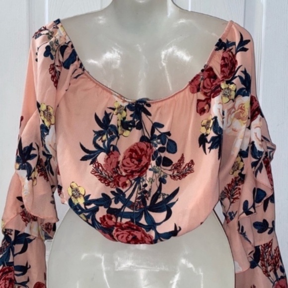 Charlotte Russe Floral Ruffle Sleeve Crop Top Blouse Juniors / Women’s Small - Picture 3 of 12